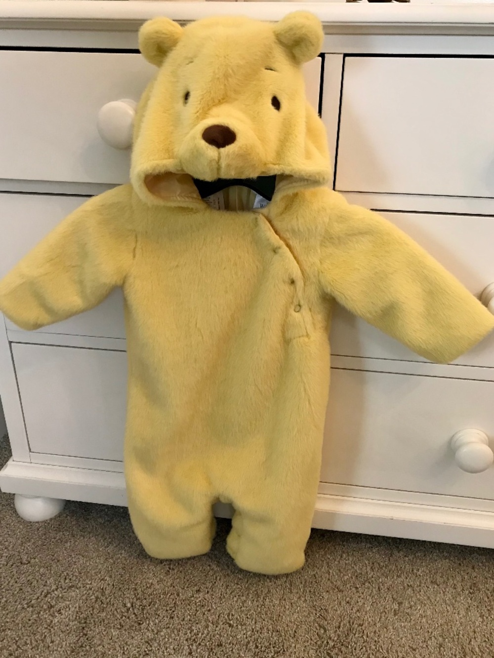 POTTERY BARN KIDS DISNEY’S WINNIE THE POOH BABY HALLOWEEN COSTUME